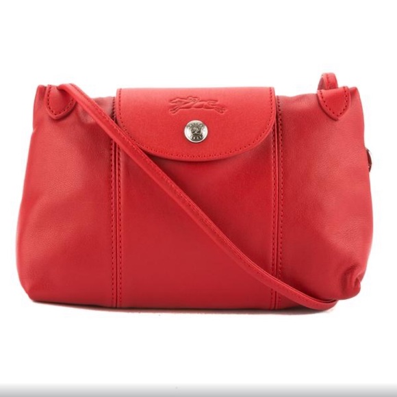 Longchamp Handbags - NWOT gorgeous Longchamp Pilage Cuir crossbody bag.